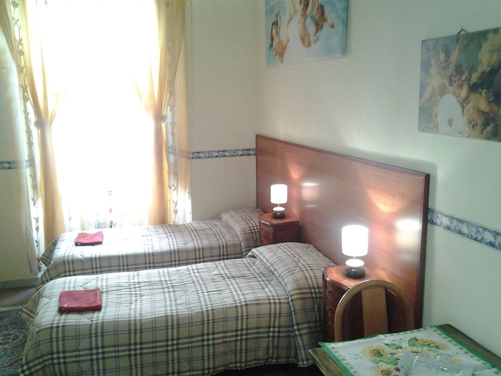Angolo99 3* Roma