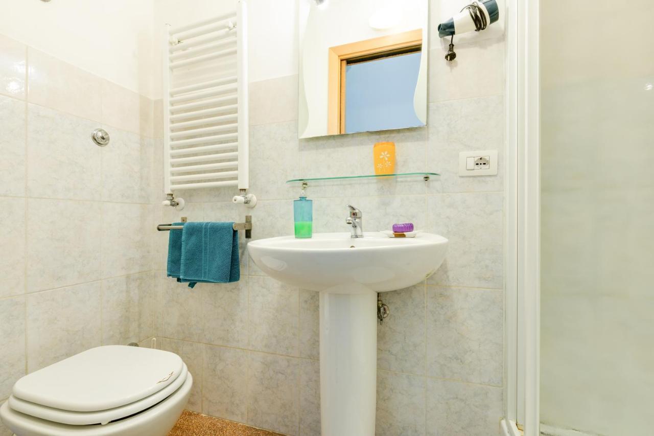 Angolo99 Bed & Breakfast 3*